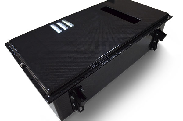 碳纖維鋰電池箱體_車(chē)用動(dòng)力電池箱體