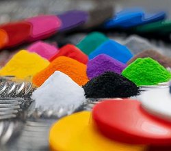 熱固性和熱塑性樹脂有什么不同？帶你看懂碳纖復材中的樹脂